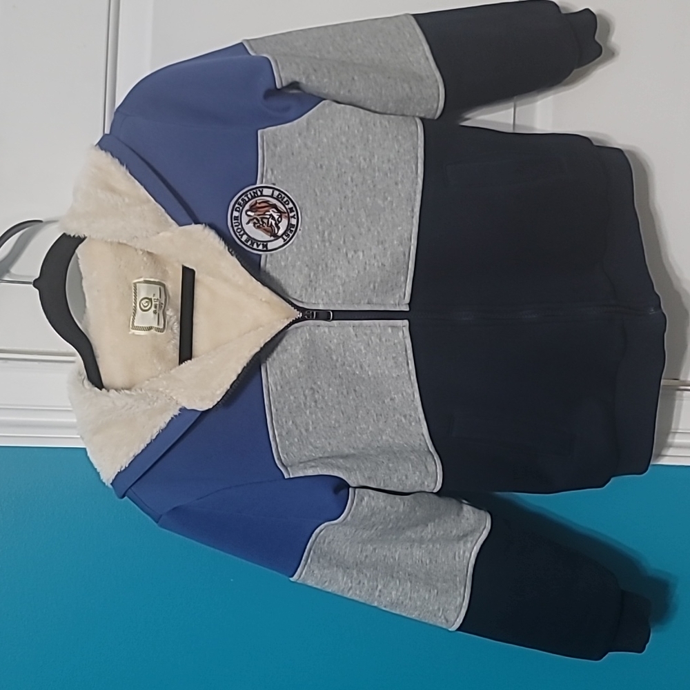 Jacket - Picture 1 of 4